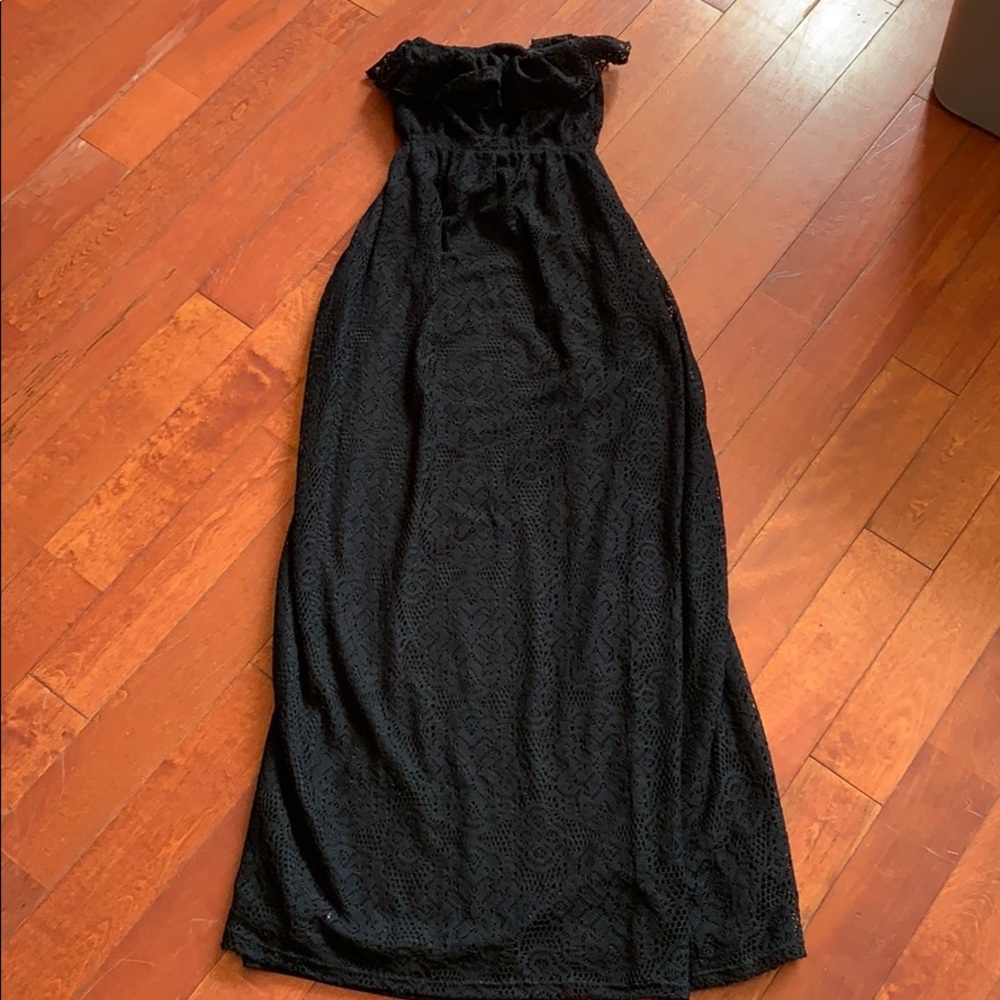 Strapless Lace Maxi Dress